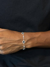 Pulseira Trevo Preta + Ponto de Luz