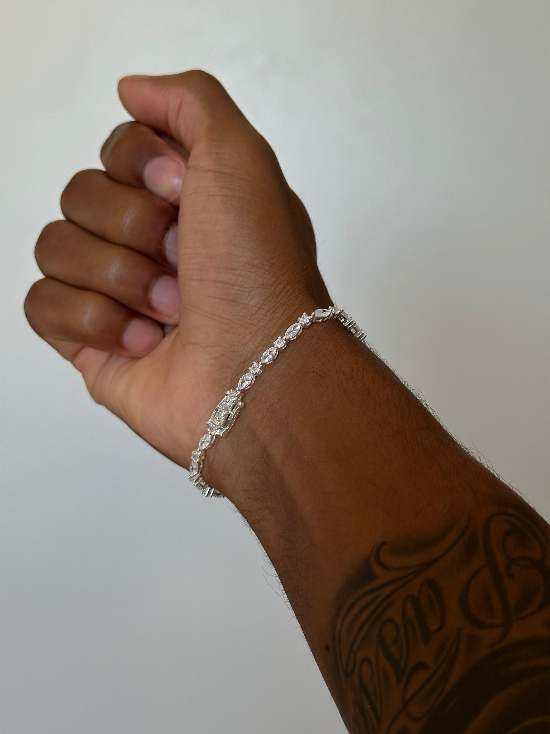 Pulseira Riviera Navete Prata 925!