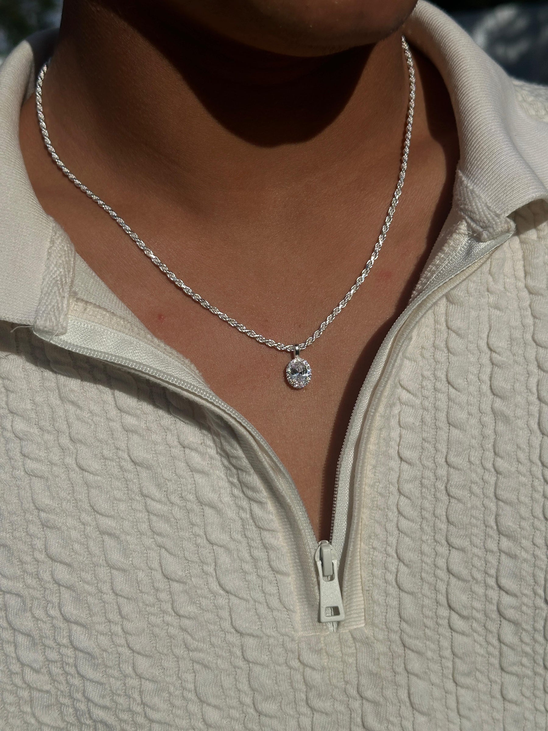 Gargantilha Onix Oval Prata 925