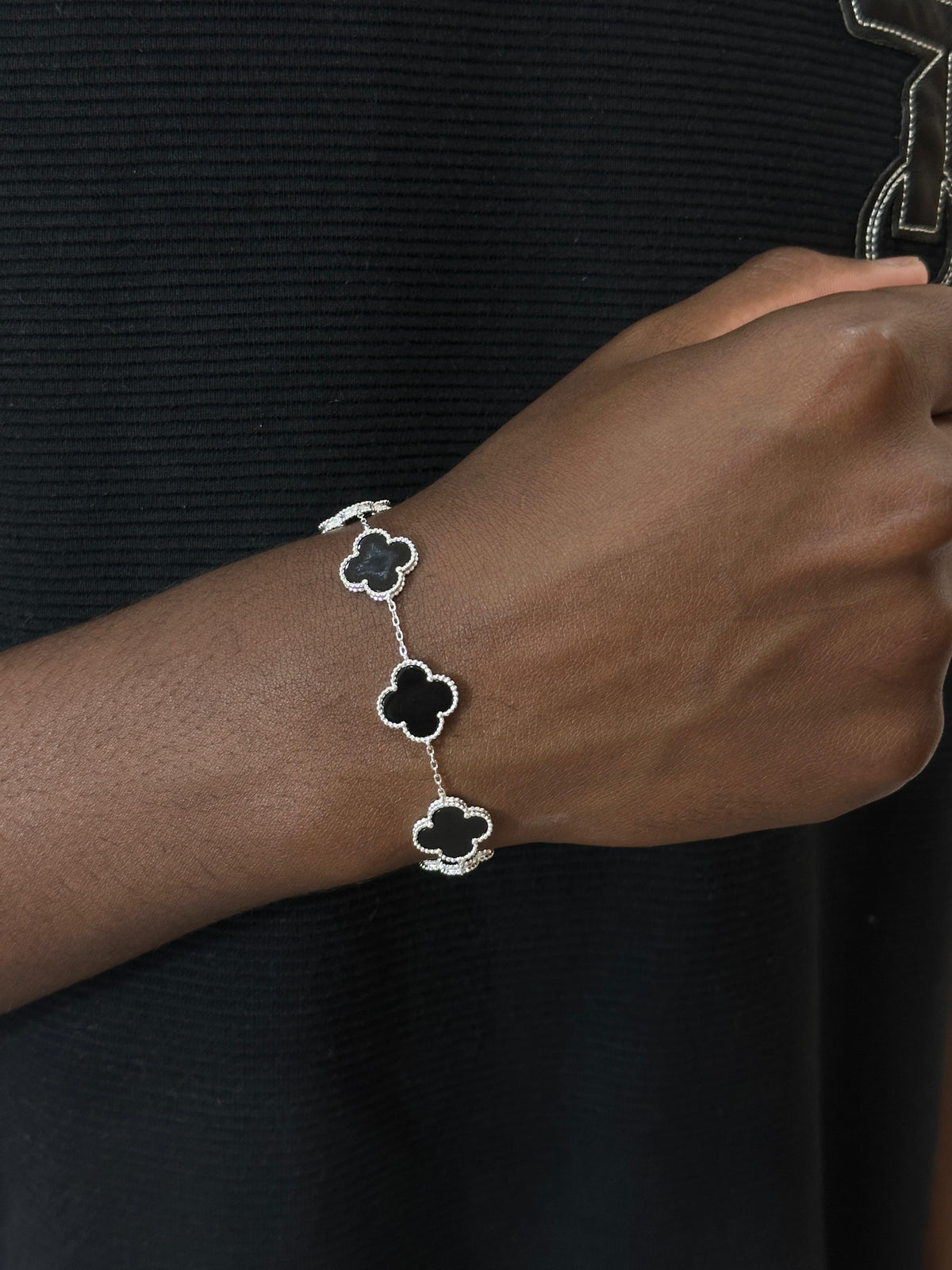Pulseira Trevo Prata925 Onix 5 Trevos 1,4cm 16+5cm