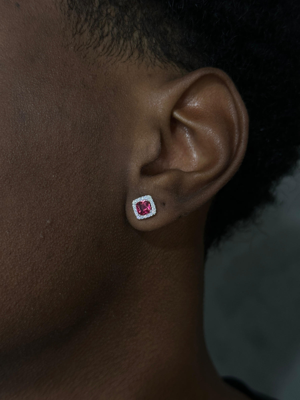 Brinco PRATA 925 Quadrado Ponto Vermelho!