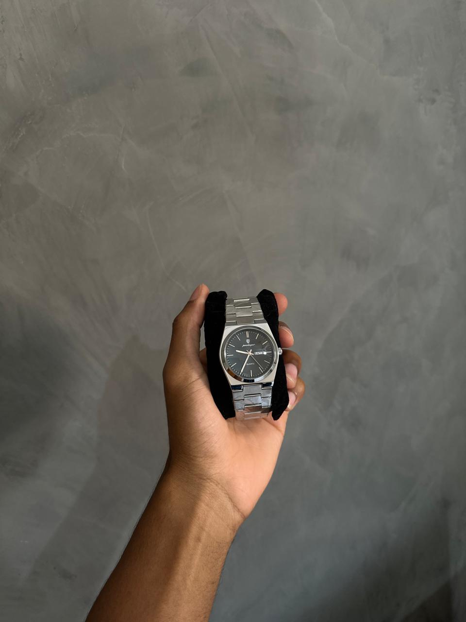 Relogio Analógico - Preto / Acompanha Regulador!