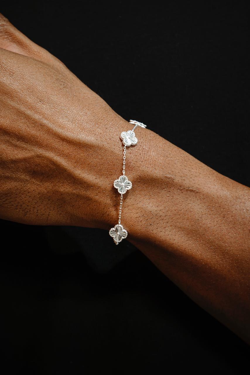 Pulseira Trevo Diamantada PRATA 925